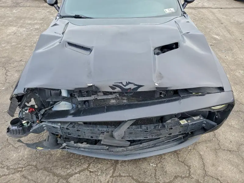 2016 DODGE CHALLENGER SXT  