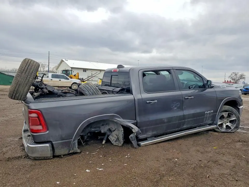 2019 RAM 1500 LARAMIE  