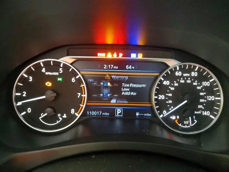 2019 NISSAN ALTIMA SR  