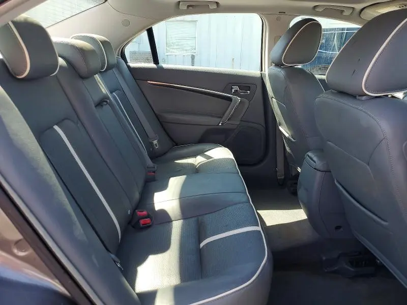 2010 LINCOLN MKZ   