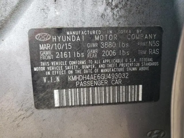 2016 HYUNDAI ELANTRA SE