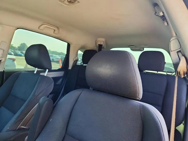 2010 HONDA CR-V LX  