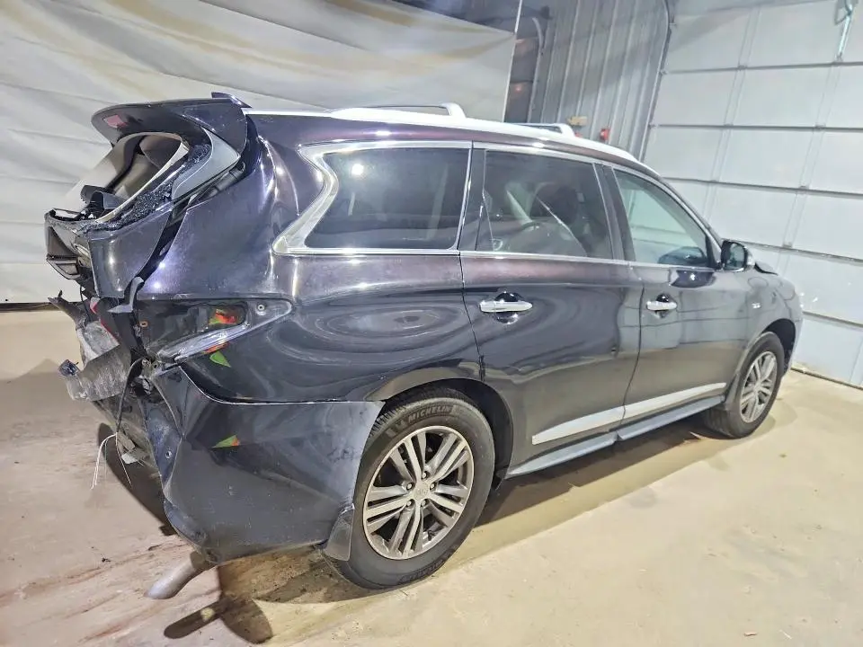 2019 INFINITI QX60 LUXE  