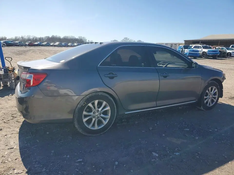 2014 TOYOTA CAMRY LE  