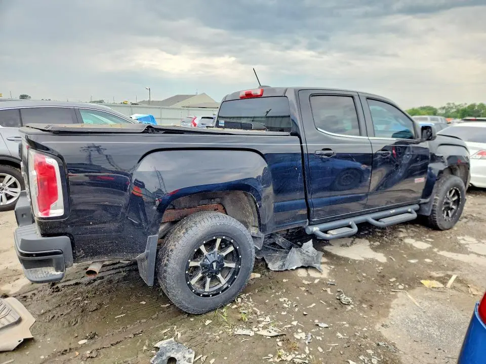 2015 GMC CANYON SLE  