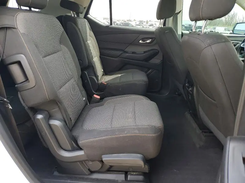 2018 CHEVROLET TRAVERSE LT  