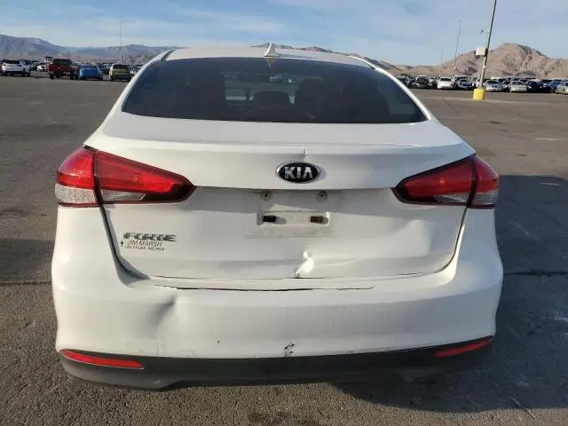 2018 KIA FORTE LX  