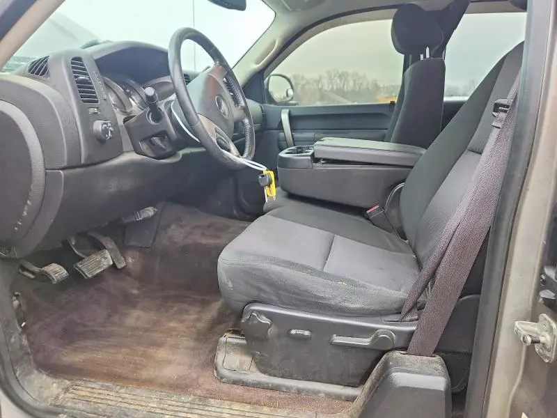 2013 GMC SIERRA C1500 SLE  