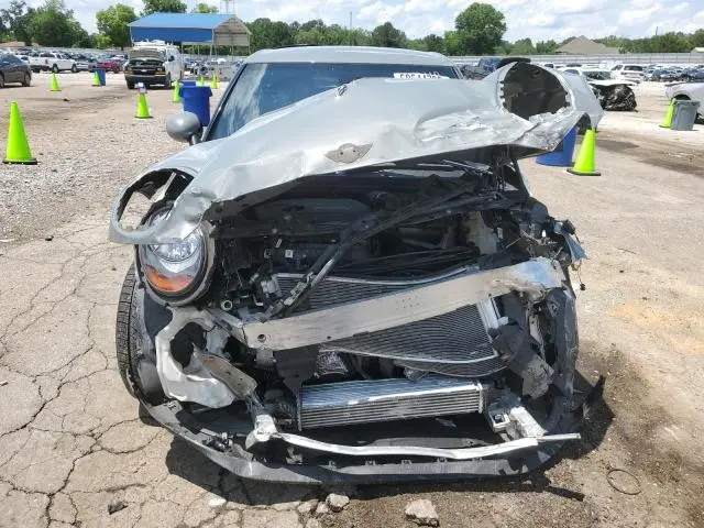 2018 MINI COOPER   