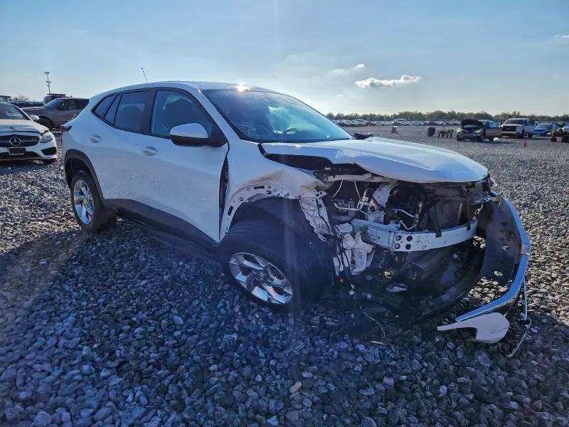 2024 CHEVROLET TRAX LS  