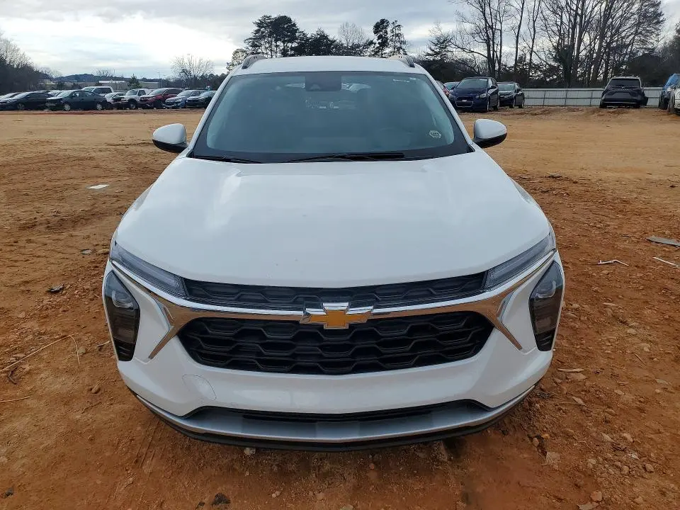2025 CHEVROLET TRAX 1LT  
