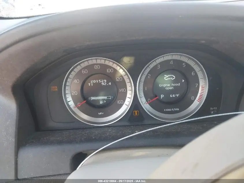 2012 VOLVO XC60 3.2/3.2 PLATINUM/3.2 PREMIER/3.2 PREMIER PLUS