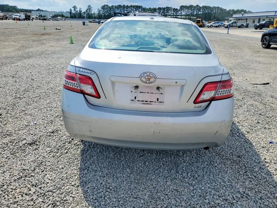 2011 TOYOTA CAMRY LE  