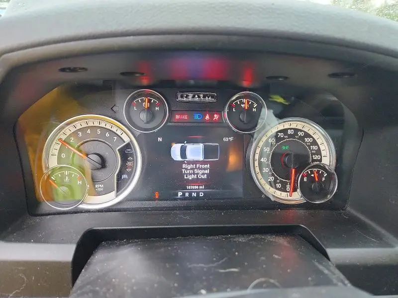 2014 RAM 1500 SLT  