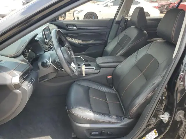 2022 NISSAN ALTIMA SR  