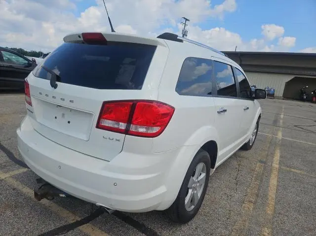 2011 DODGE JOURNEY LUX  
