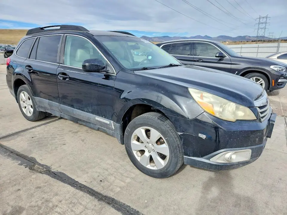 2011 SUBARU OUTBACK 2.5I PREMIUM  