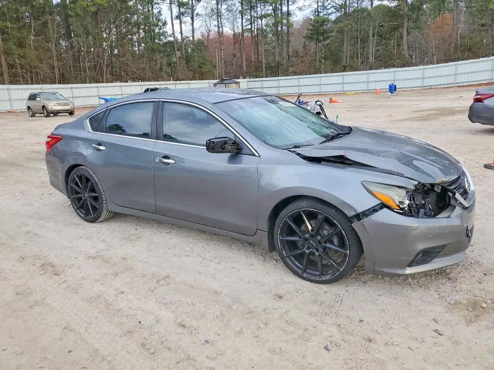 2016 NISSAN ALTIMA 3.5 SR  