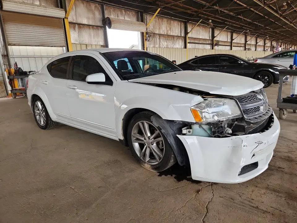 2012 DODGE AVENGER SXT  