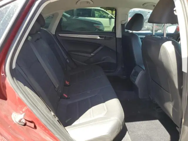 2018 VOLKSWAGEN PASSAT S  