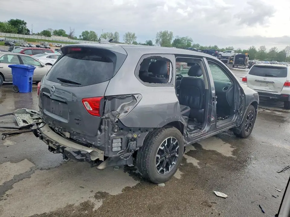 2019 NISSAN PATHFINDER SL  