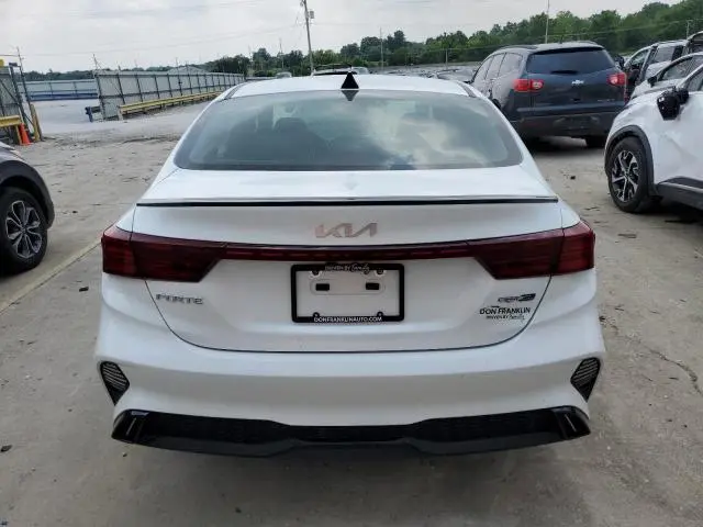 2024 KIA FORTE GT LINE  