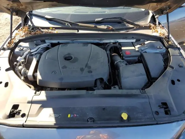 2018 VOLVO S90 T5 MOMENTUM  