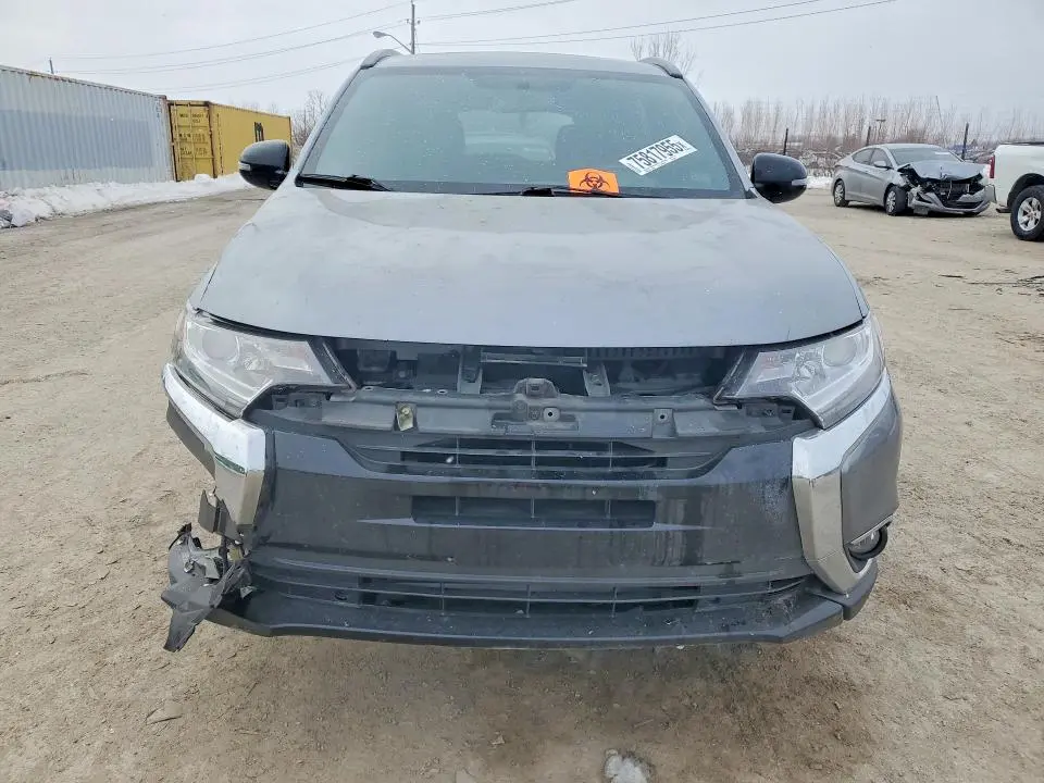 2018 MITSUBISHI OUTLANDER SE  