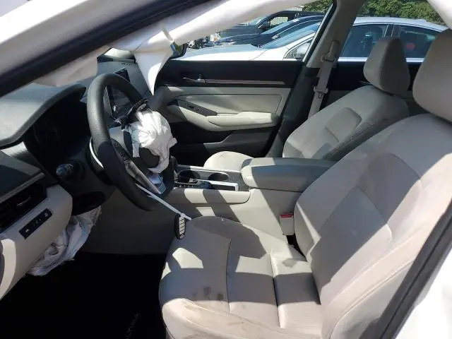 2022 NISSAN ALTIMA SV