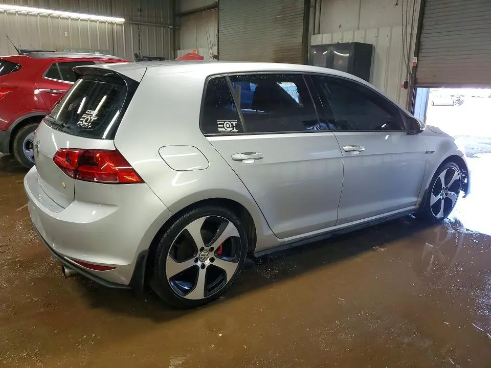 2015 VOLKSWAGEN GTI   