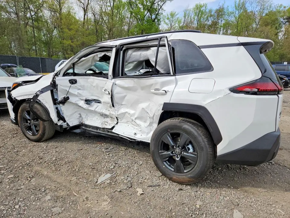 2026 TOYOTA RAV4 LE  