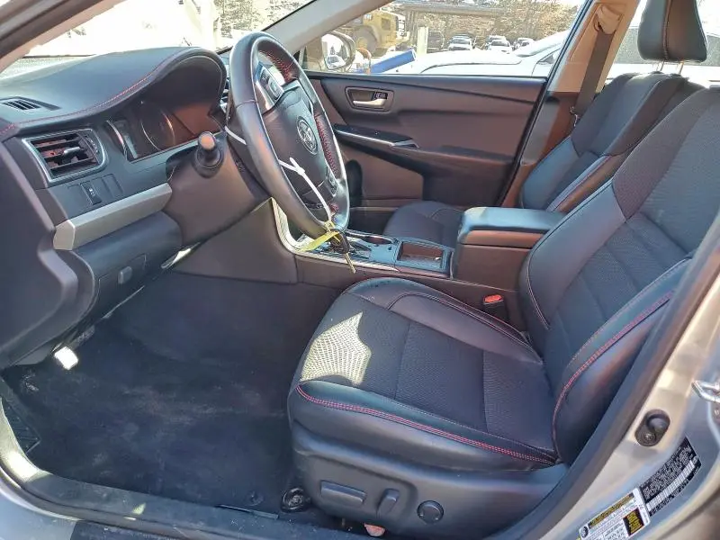 2017 TOYOTA CAMRY LE  