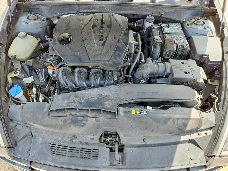 2021 HYUNDAI SONATA SE  