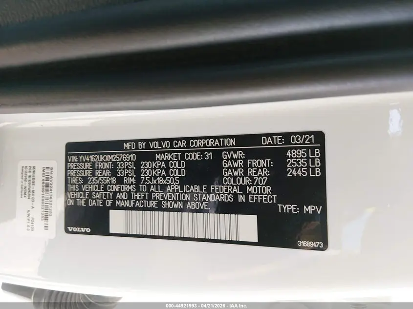 2021 VOLVO XC40 T5 MOMENTUM