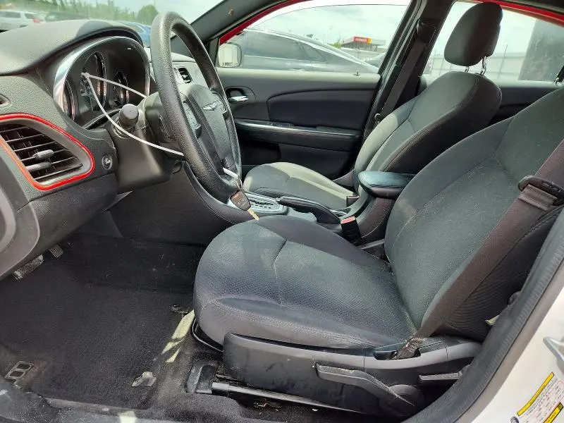 2014 CHRYSLER 200 LX  