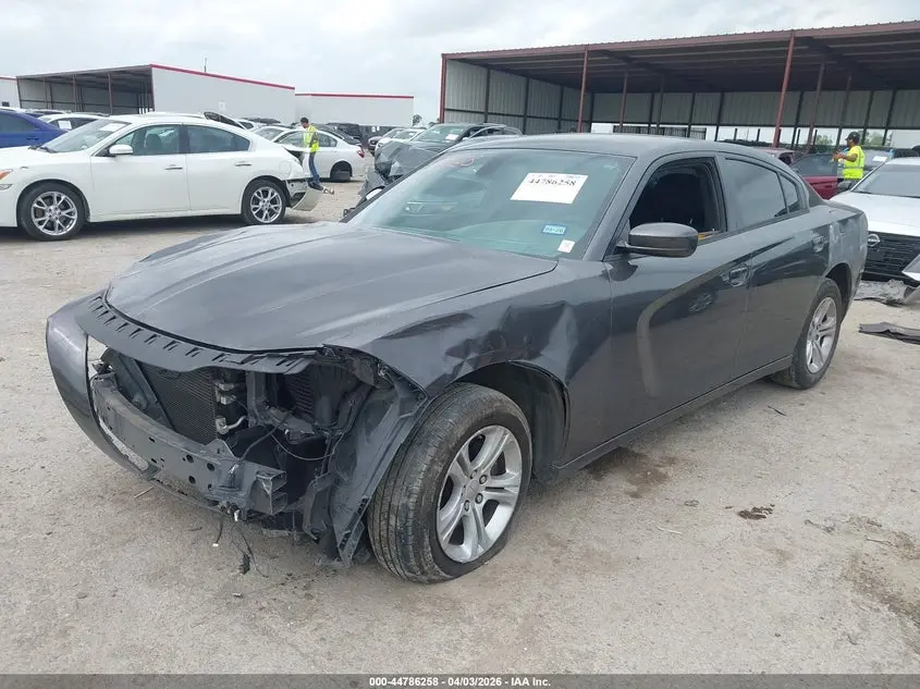 2016 DODGE CHARGER SE