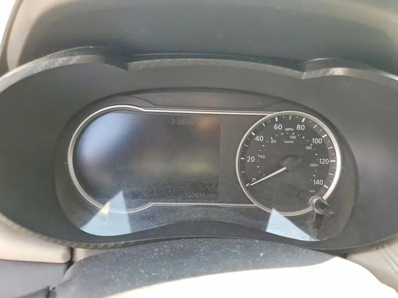 2020 NISSAN VERSA SV  