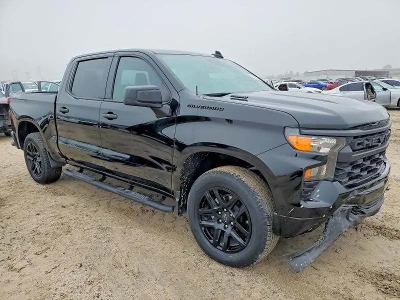 2024 CHEVROLET SILVERADO K1500 CUSTOM  