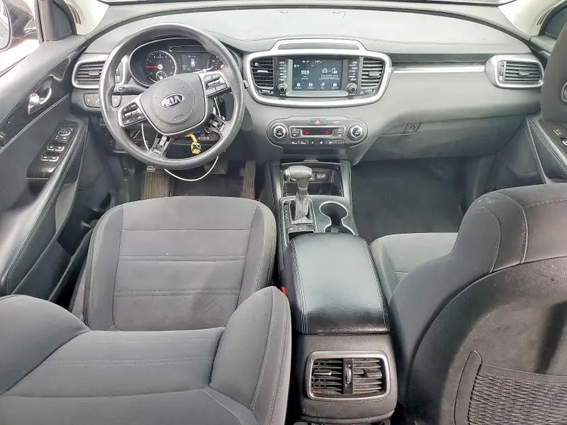 2019 KIA SORENTO LX V6  