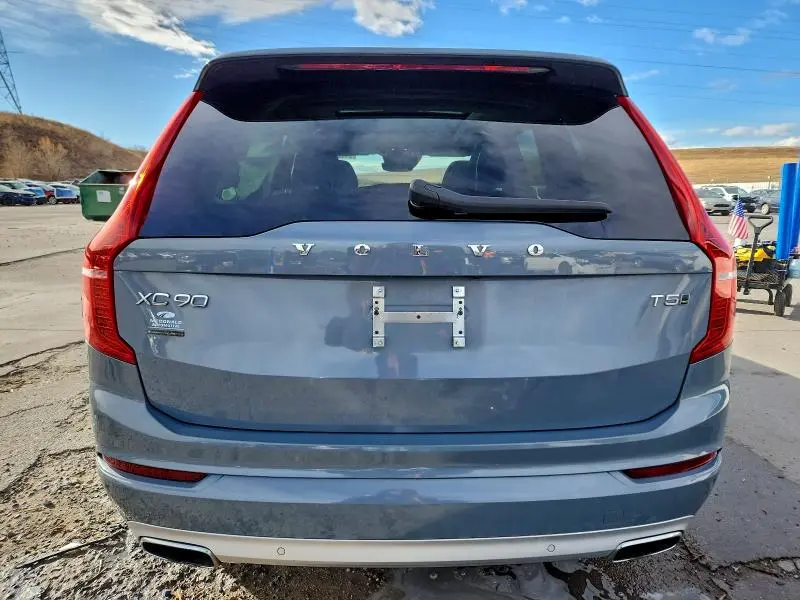 2020 VOLVO XC90 T5 MOMENTUM  