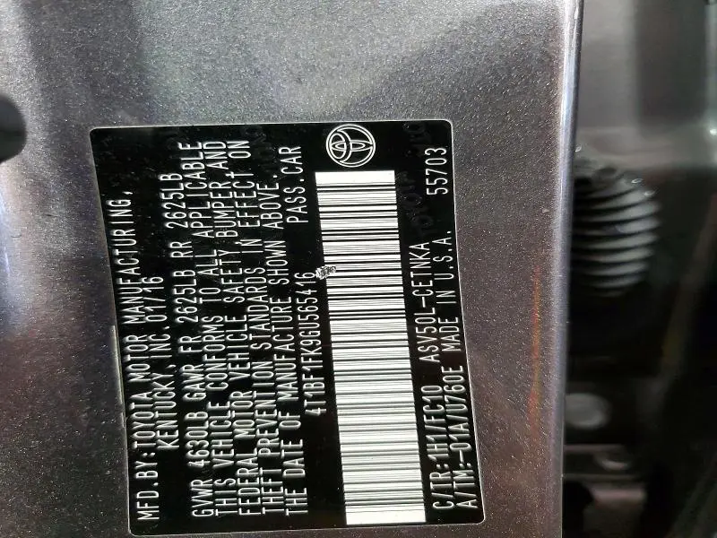 2016 TOYOTA CAMRY LE  