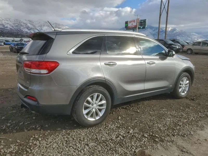 2017 KIA SORENTO LX  