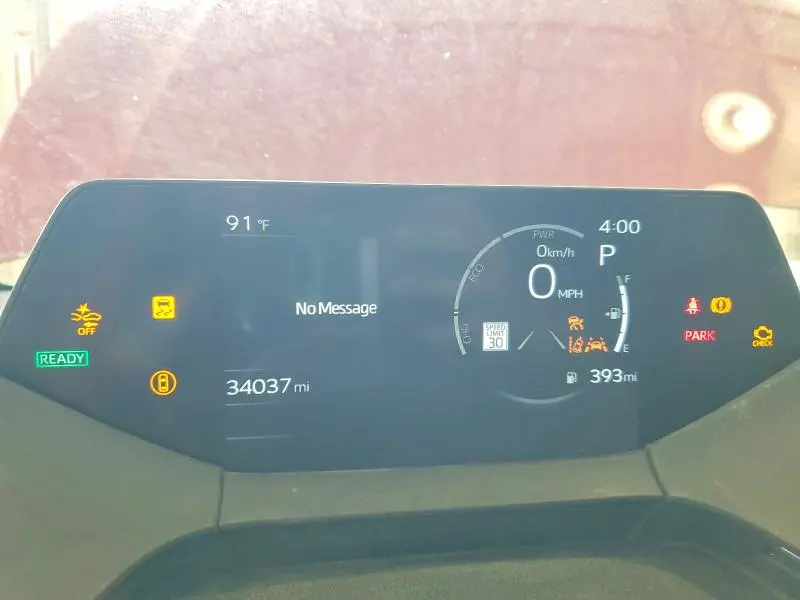 2024 TOYOTA PRIUS LE  