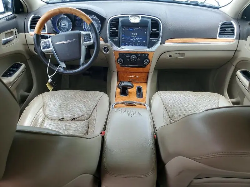 2013 CHRYSLER 300C   