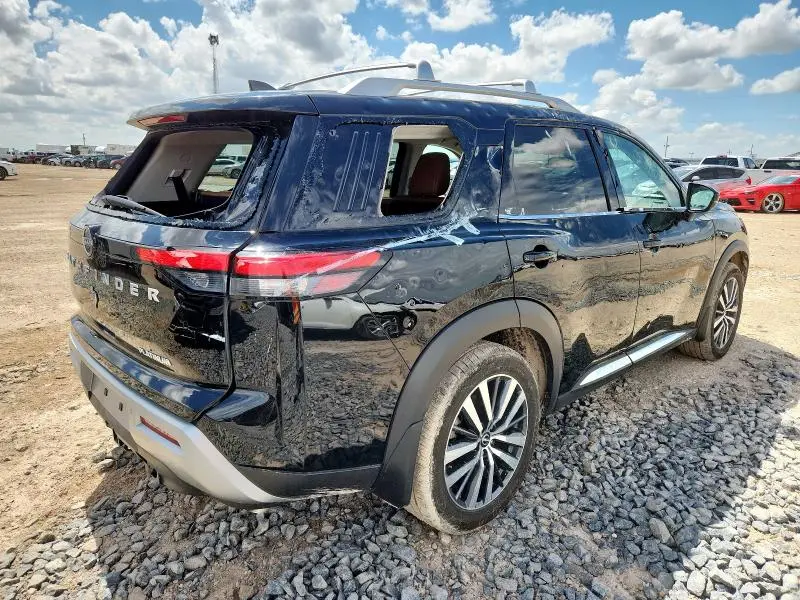 2022 NISSAN PATHFINDER PLATINUM  