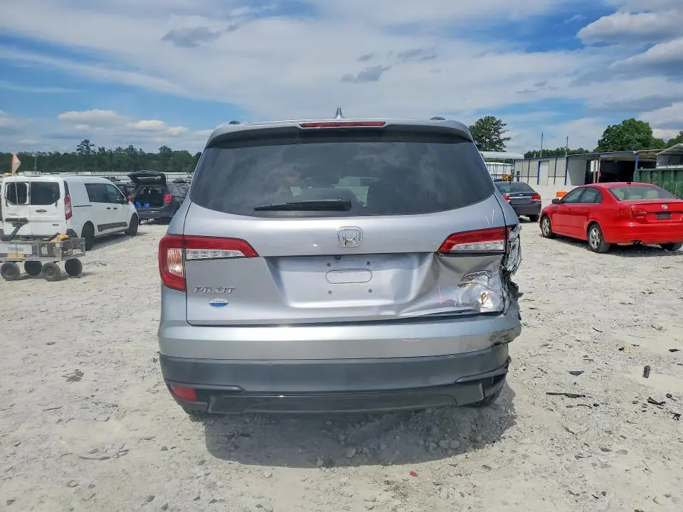 2022 HONDA PILOT SE  