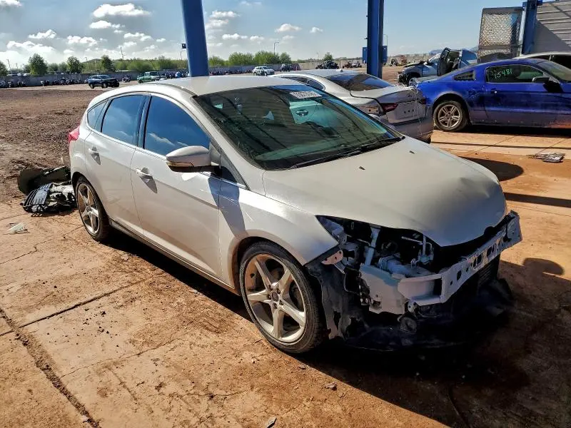 2014 FORD FOCUS TITANIUM  