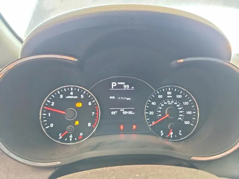 2017 KIA FORTE LX  