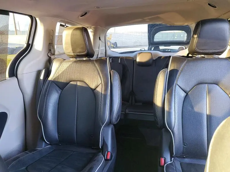 2021 CHRYSLER PACIFICA HYBRID LIMITED  