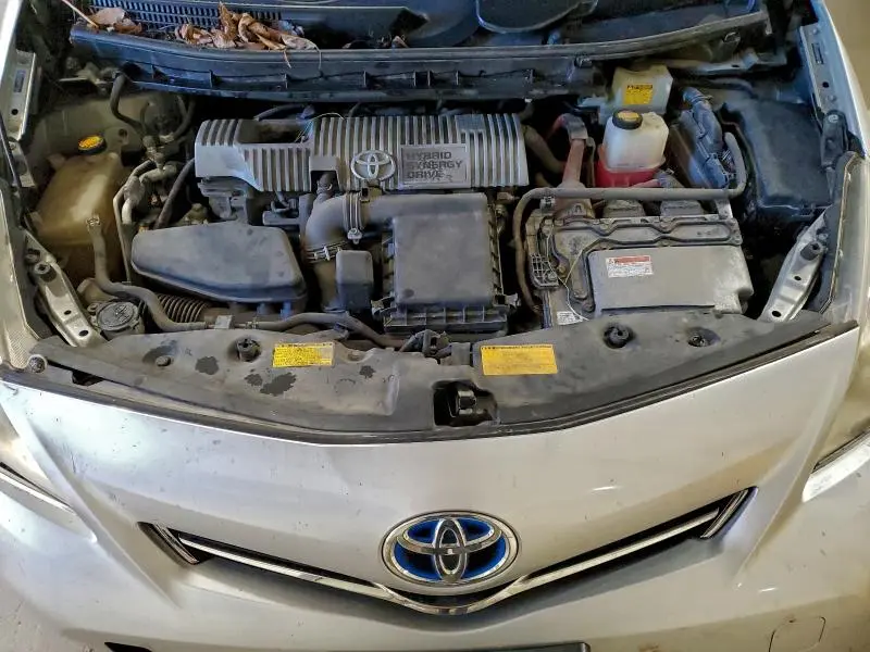 2012 TOYOTA PRIUS V   